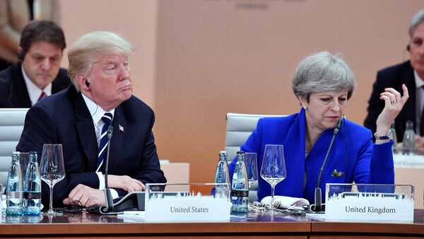 El presidente de EEUU, Donald Trump, y la primera ministra del Reino Unido, Theresa May El presidente de EEUU, Donald Trump, y la primera ministra del Reino Unido, Theresa May - Sputnik Mundo
