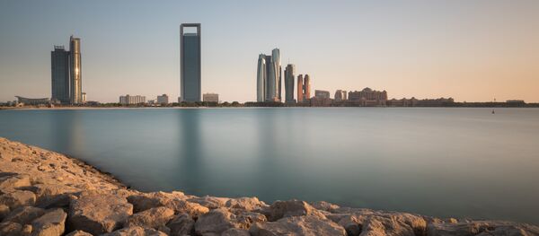 Abu Dabi, capital de Emiratos Árabes Unidos - Sputnik Mundo