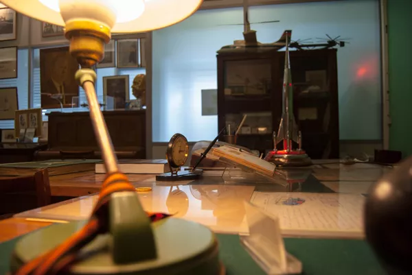 Despacho del ingeniero ruso Mijaíl Leóntievich Mil Despacho del ingeniero ruso Mijaíl Leóntievich Mil - Sputnik Mundo