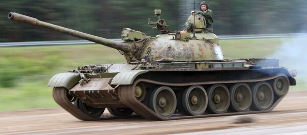 Un T-55 soviético, operado por el Ejército de Bielorrusia (imagen referencial) Un T-55 soviético, operado por el Ejército de Bielorrusia (imagen referencial) - Sputnik Mundo