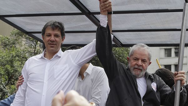 Exalcalde del municipio de Sao Paulo, Fernando Haddad, y expresidente brasileño, Luiz Inácio Lula da Silva - Sputnik Mundo