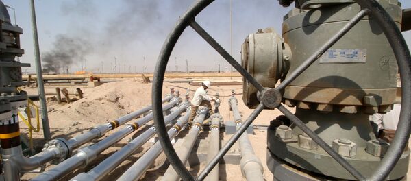 La extracción de petróleo (imagen referencial) La extracción de petróleo (imagen referencial) - Sputnik Mundo
