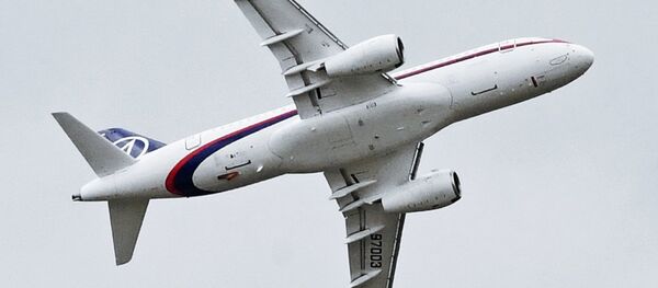 El Sukhoi Superjet 100 en el Salón Aeroespacial MAKS 2017 - Sputnik Mundo