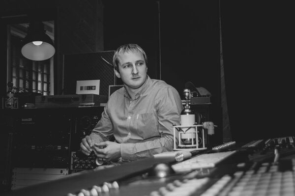 Pavel Bázdirev, uno de los creadores de los micrófonos Soyuz - Sputnik Mundo