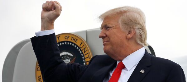 Donald Trump, presidente de EEUU - Sputnik Mundo