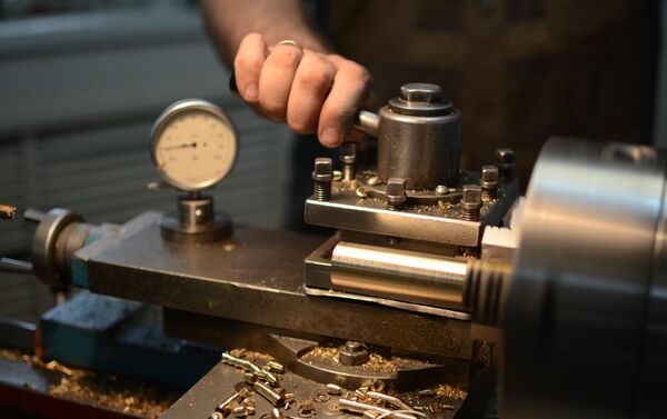 La producción de los micrófonos Soyuz - Sputnik Mundo