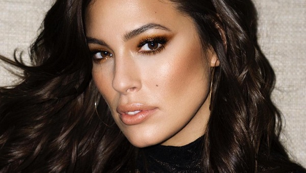 Ashley Graham, la modelo estadounidense - Sputnik Mundo