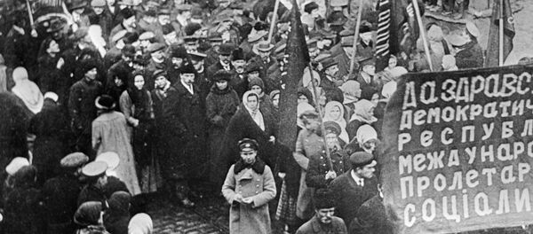 Una manifestación de protesta, 1917 - Sputnik Mundo