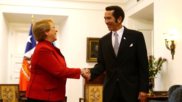 Michelle Bachelet, presidente de Chile, y Ian Khama, presidente de Botsuana - Sputnik Mundo