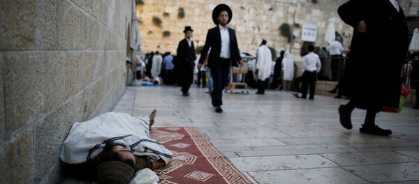 Los judíos en la Explanada de las Mezquitas en Jerusalén - Sputnik Mundo