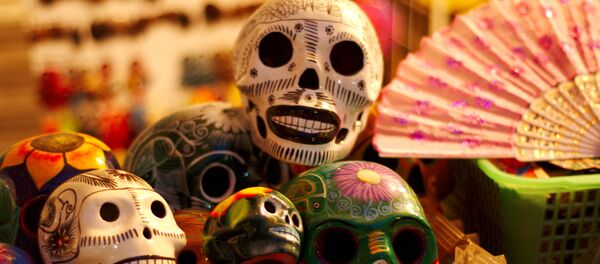 Calaveritas del Día de los Muertos en México (imagen referencial) - Sputnik Mundo