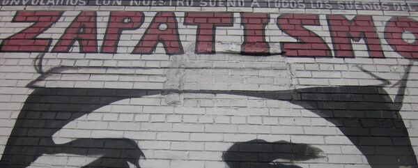 Mural con dibujo zapatista - Sputnik Mundo