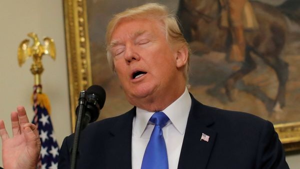 Donald Trump, presidente de EEUU, durante un anuncio a la prensa (archivo) Donald Trump, presidente de EEUU, durante un anuncio a la prensa (archivo) - Sputnik Mundo