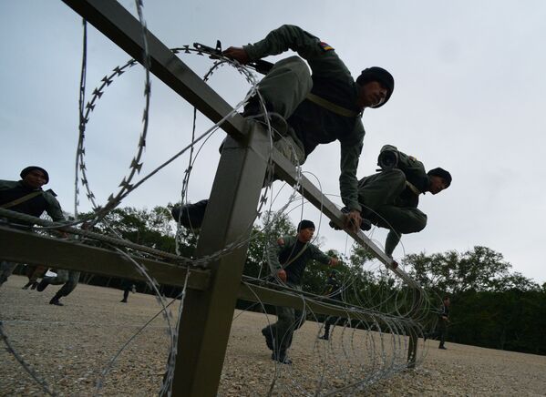 Army Games 2017: Rusia, China, Irán y Venezuela 'sacan músculo' - Sputnik Mundo