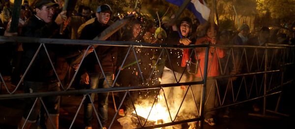 Campesinos protestando en Asunción, Paraguay - Sputnik Mundo