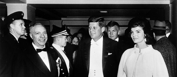 Altamente clasificado: lo que la CIA ocultaba sobre el asesinato de Kennedy - Sputnik Mundo