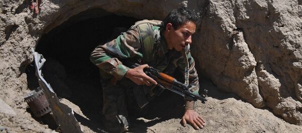 Un militar sirio (archivo) - Sputnik Mundo