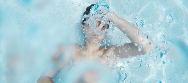 Una piscina - Sputnik Mundo