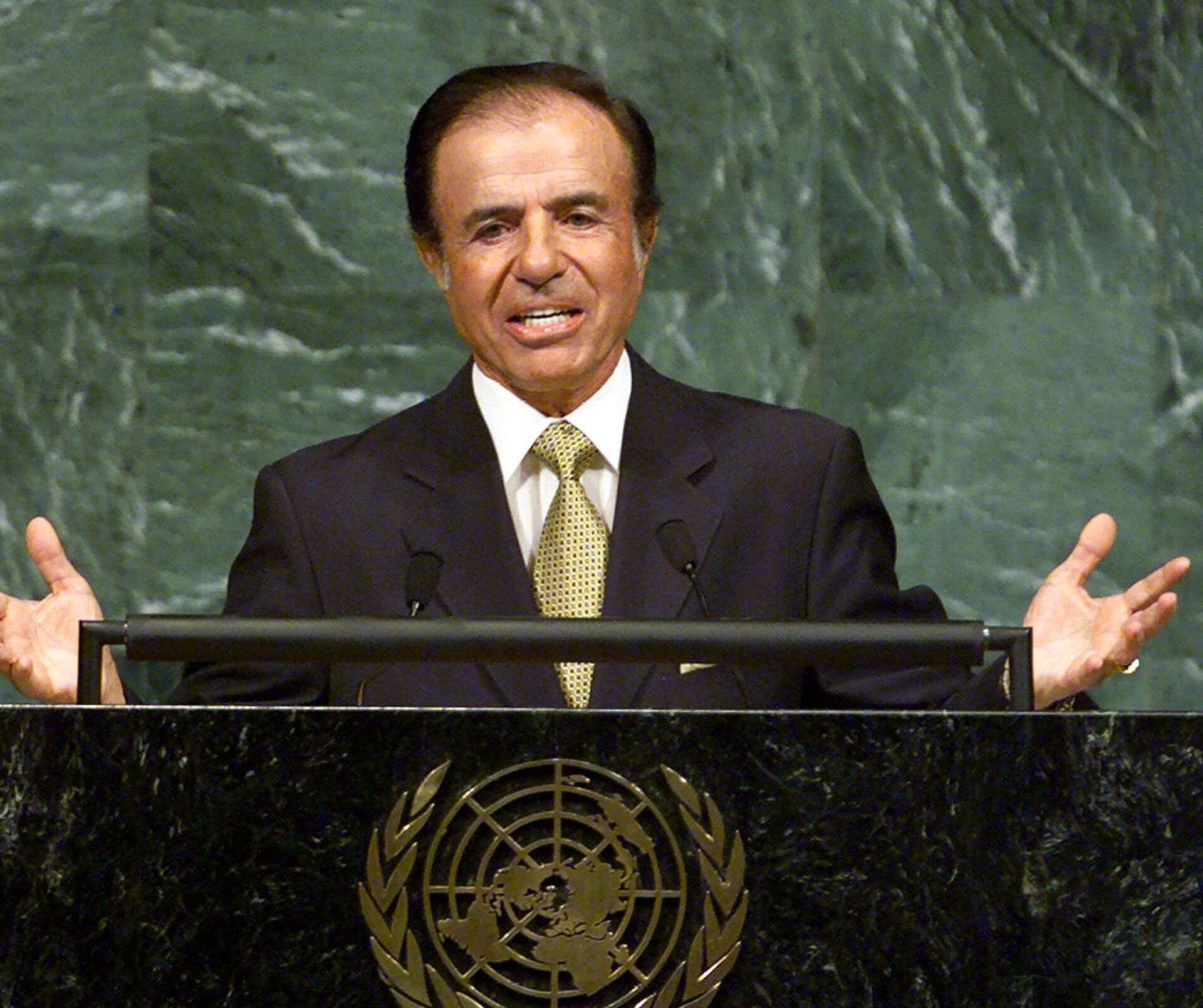 Carlos Menem, expresidente de Argentina - Sputnik Mundo, 1920, 11.02.2021