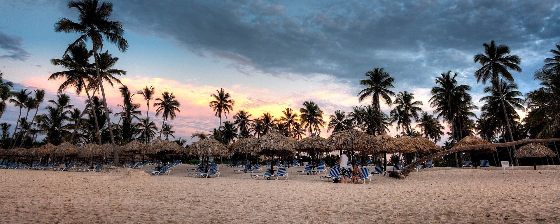 Una playa en República Dominicana  - Sputnik Mundo, 1920, 25.08.2021