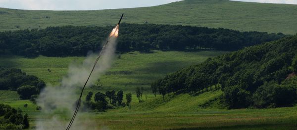 El aparato de desminado soviético UR-77 Meteorit (archivo) - Sputnik Mundo