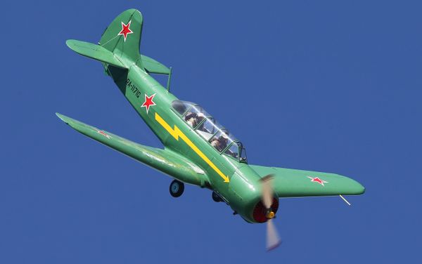 El Yak-18 - Sputnik Mundo