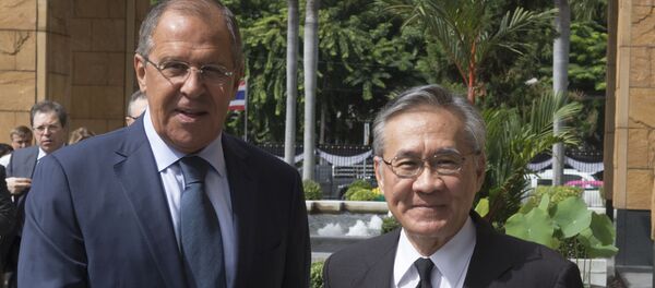 Ministro de Exteriores de Rusia, Serguél Lavrov, y ministro de Exteriores de Tailandia, Don Pramudwinai - Sputnik Mundo