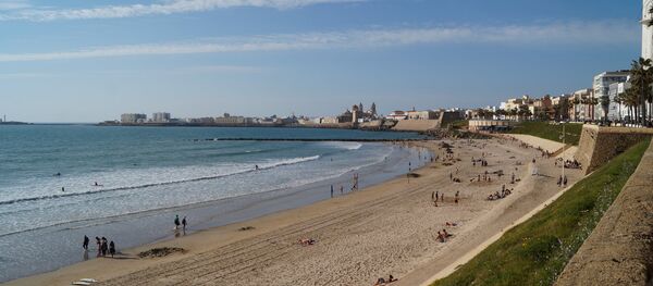 Una playa de Cádiz - Sputnik Mundo