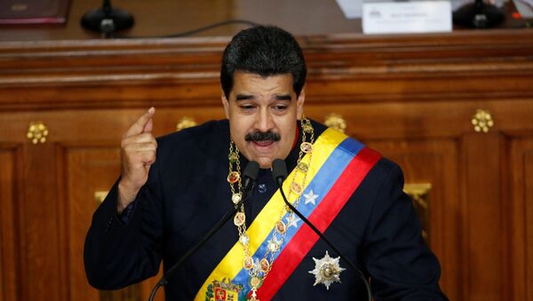 Venezuela's President Nicolas Maduro gestures as he speaks during a session of the National Constituent Assembly - Sputnik Mundo