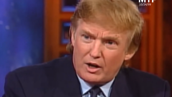 Donald Trump durante el programa Meet the Press que salió al aire el 24 de agosto de 1999 - Sputnik Mundo