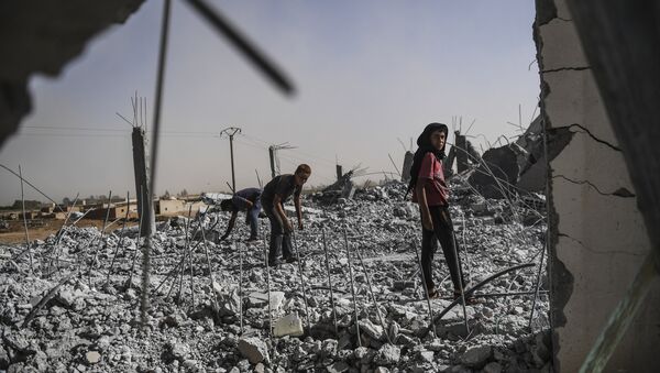 Situación en Al Raqa, Siria - Sputnik Mundo