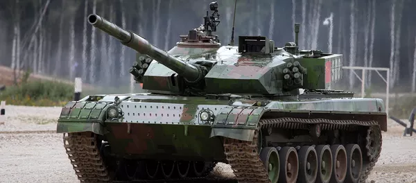 Un tanque Tipo96A en el Biatlón de tanques Un tanque Tipo96A en el Biatlón de tanques - Sputnik Mundo