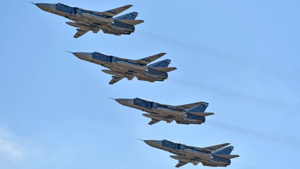 Magníficas piruetas en el cielo: el equipo acrobático ruso en Army Games 2017 Magníficas piruetas en el cielo: el equipo acrobático ruso en Army Games 2017 - Sputnik Mundo