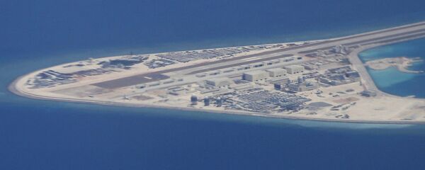 Islas de arena en el mar del Sur de China (archivo) - Sputnik Mundo