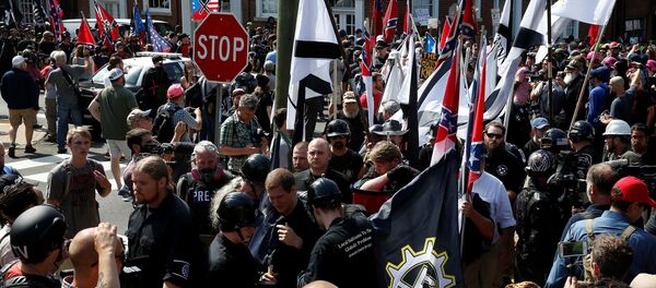 Manifestación ultraderechista en Charlottesville, EEUU (2017) - Sputnik Mundo