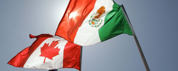 Las banderas de EEUU, Canadá y México - Sputnik Mundo