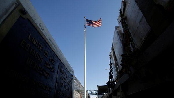 La bandera de EEUU - Sputnik Mundo