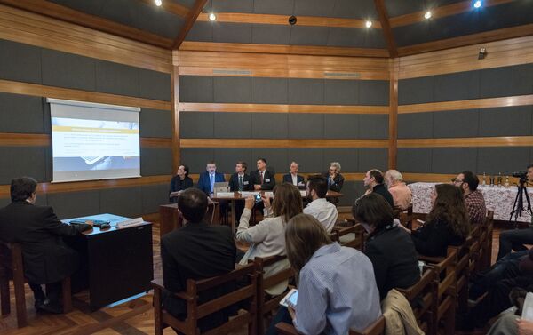Presentación de SearchInform en la Representación Comercial de Rusia en Buenos Aires - Sputnik Mundo