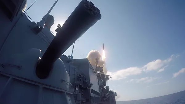 Los misiles de crucero Kalibr en Siria - Sputnik Mundo