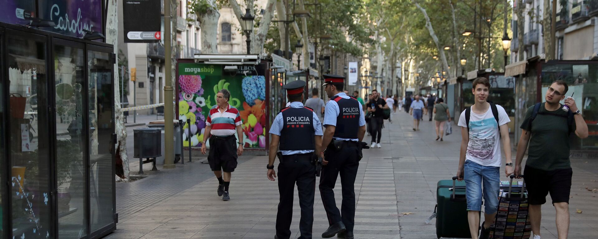 Dos Mossos en Las Ramblas, Barcelona (imagen referencial) - Sputnik Mundo, 1920, 25.08.2021