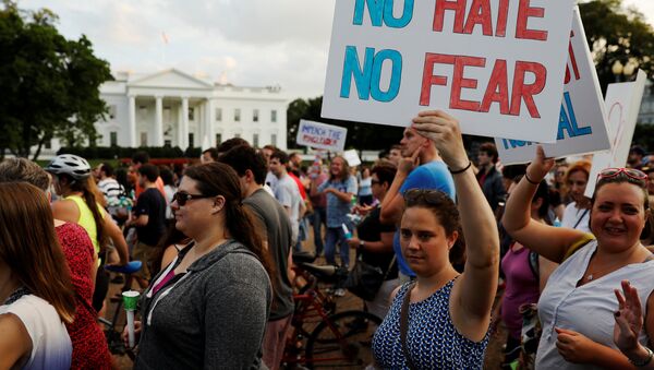 Acontecimientos en Charlottesville, Virginia - Sputnik Mundo