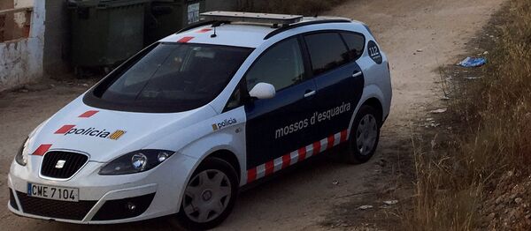 Coche de los Mossos d'Esquadra en la localidad de Alcanar, España Coche de los Mossos d'Esquadra en la localidad de Alcanar, España - Sputnik Mundo