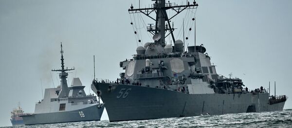 Destructor estadounidense USS John S. McCain - Sputnik Mundo