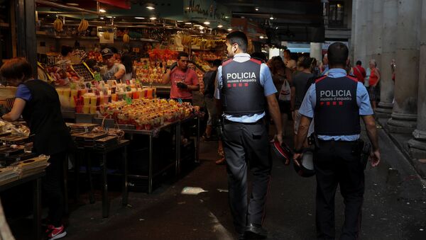 Mossos d'Esquadra en Barcelona - Sputnik Mundo