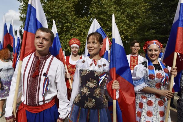 Rusia celebra a lo grande el Día de la Bandera Nacional Rusia celebra a lo grande el Día de la Bandera Nacional - Sputnik Mundo