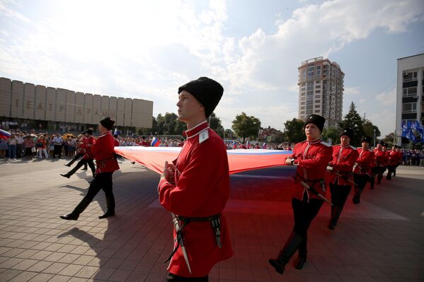 Rusia celebra a lo grande el Día de la Bandera Nacional Rusia celebra a lo grande el Día de la Bandera Nacional - Sputnik Mundo