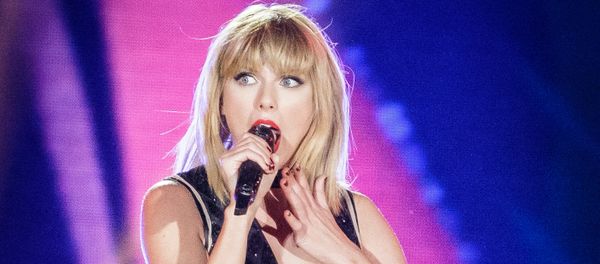 Taylor Swift, cantante estadounidense (archivo) Taylor Swift, cantante estadounidense (archivo) - Sputnik Mundo