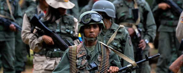 Un soldado venezolano - Sputnik Mundo