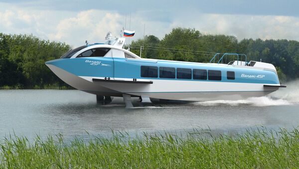 Un barco hidroala en construcción Valdai 45P Un barco hidroala en construcción Valdai 45P - Sputnik Mundo