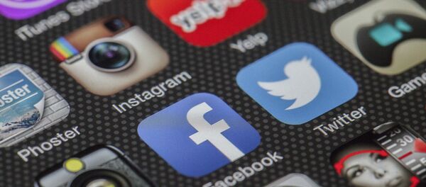 Redes sociales - Sputnik Mundo